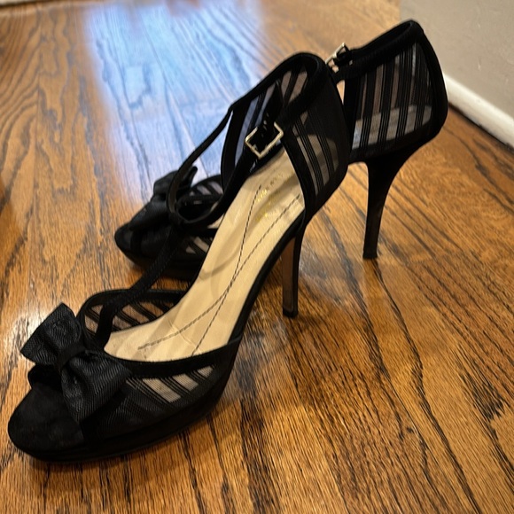 Kate Spade Black T Strap Heel - Picture 2 of 3
